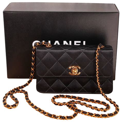 chanel box bag clutch|Chanel vintage clutch.